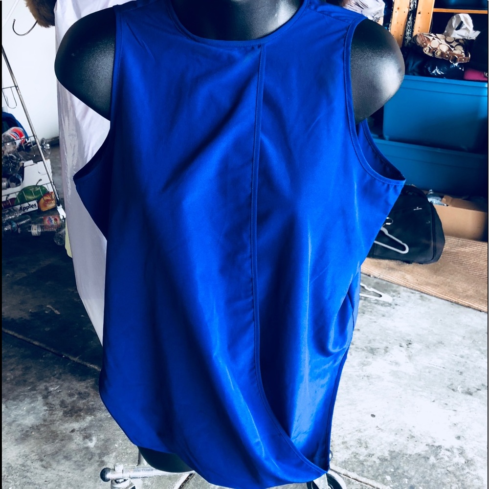 No sleeve blouse